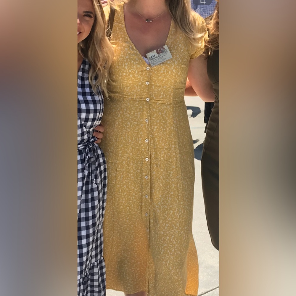 Skylar + Madison | Yellow Floral Maxi Dress M - Picture 10 of 11
